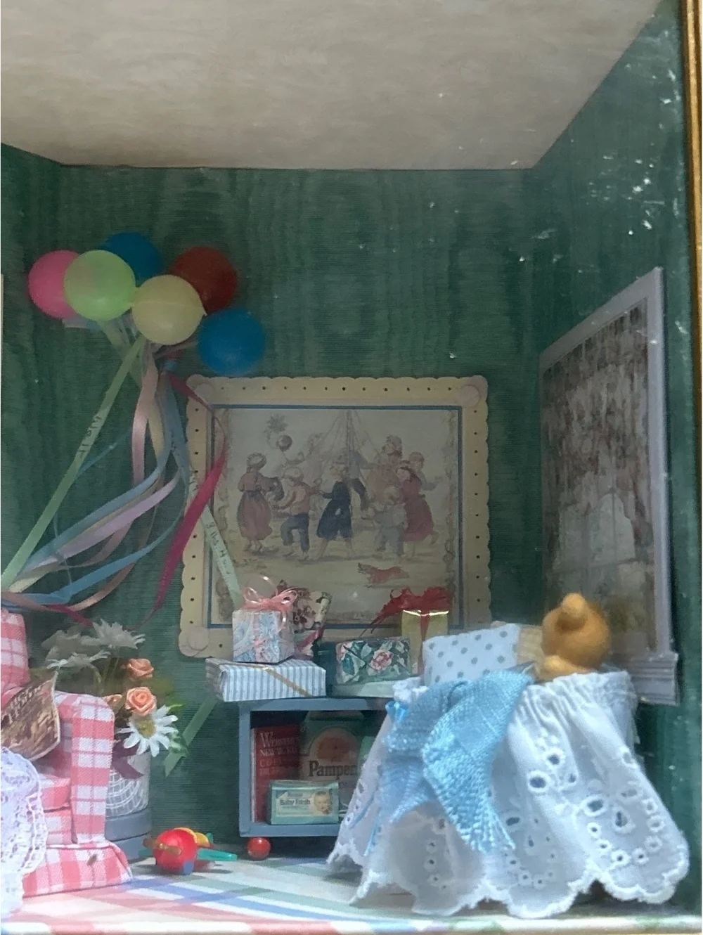 Vintage Miniature Dollhouse Room Shadow Box with Glass Front